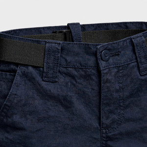 Pantalon cargo bleu foncé pour femme, coupe droite, longueur intégrale, plusieurs poches, fermeture éclair, style utilitaire, mélange polyester-coton, séchage rapide - Product Image 4