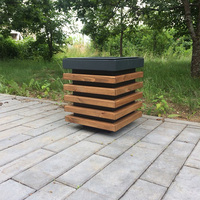 Poubelle d'extérieur décorative carrée en bois et métal à étages pour villa, cour et espace communautaire
