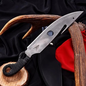 Couteau de chasse à lame fixe en acier inoxydable avec manche en bois, épaisseur 0,6 mm, OEM disponible pour une utilisation en extérieur - Product Image 1
