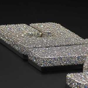 จี้ห้อยคอเงินแท้ 925 คุณภาพสูง แบบสั่งทำพิเศษสำหรับผู้ชาย สไตล์ฮิปฮอป ประดับเพชรโมอิสซาไนต์ทรงบาแกตต์ VVS ด้วยมือ - Product Image 3