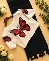 Traditionelle indisch-pakistanische Baumwoll-Ethno-Bluse für Mädchen mit roter Schmetterlingsstickerei, normale Passform, für alle Jahreszeiten geeignet.