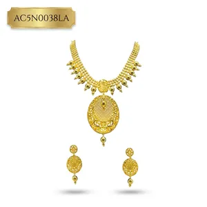 New Arrivals Luxury Gold Plated Flower Shape <b>Statement</b> <b>Necklace</b> and Earrings Set for Women Elegant <b>Statement</b> Bridal Jewelry Set - Product Image 4