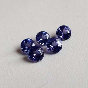 Pierre précieuse naturelle Tanzanite ronde taille brillant facettée 5,5 mm non chauffée, pierre calibrée en vrac, Tanzanite en gros pour bijoux - Product Image 2