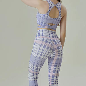 Ensemble de yoga pour femmes le plus vendu, grande taille, séchage rapide, leggings sans couture taille mi-haute, brassière de sport asymétrique, fourniture d'activewear personnalisé - Product Image 3