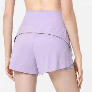 Shorts de yoga pour femmes, légers, respirants, séchage rapide, en spandex/polyester, taille haute, taille élastique, couleurs et tailles personnalisables - Product Image 4