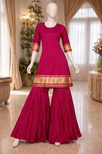 Ensemble de costume en soie pure rouge avec dupatta - Product Image 2