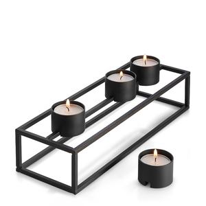 Soporte cuadrado de vela de Navidad de Metal Premium con cuatro cabezas diseño geométrico creativo hecho a mano color personalizado decoración del hogar - Product Image 4