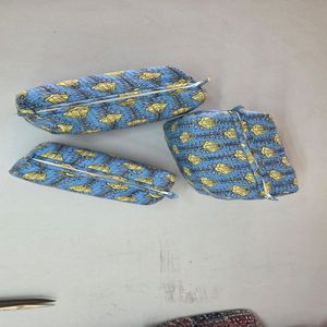 ชุดกระเป๋าเครื่องสำอางแบบมีเชือกผูก ผ้าฝ้ายลายควิลท์ สำหรับเดินทางและใช้ในชีวิตประจำวัน จำนวน 3 ใบ - Product Image 2