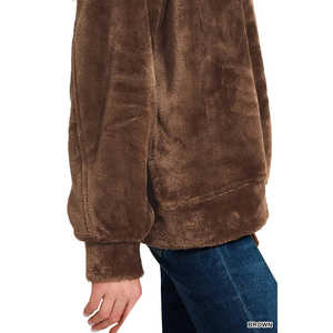 Jersey de piel sintética para mujer Zenana con bolsillo con media cremallera Cozy Chic Outerwear - Product Image 2