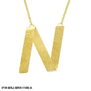 Collar con Colgante 'N' de Latón Texturizado Hecho a Mano, Cadena con Acabado Dorado, Revestimiento Resistente al Deslustre, Patrón Sólido, Ideal para Regalo - Product Image 3