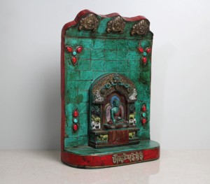 Estatua de Buda de Resina Estilo Tibetano Hecha a Mano para Altar |   Santuario Budista con Incrustaciones de Turquesa y Coral Sintético para Mesa - Product Image 2