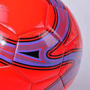 Balón de Fútbol Ecológico y Duradero de Alta Calidad con Diseño Personalizado OEM, Hecho con el Mejor Material, Precio al por Mayor, Gran Venta, MOQ Bajo - Product Image 5