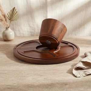 Support à gâteau en bois en promotion pour les célébrations d'anniversaire, la décoration de mariage et les présentations de fête, disponible au meilleur prix - Product Image 3