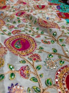 Tela de Viscosa 100% Estampada, Tejido de Patchwork con Patrón Floral, Peso Medio, para Prendas de Niñas y Decoración del Hogar - Product Image 4