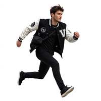 Veste universitaire noire et blanche pour homme avec patch lettre V, style preppy, coupe ajustée, col rabattu, vêtement d'extérieur pour l'automne