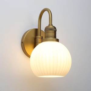 Lampe murale à abat-jour conique en tissu, décoration de Noël, applique murale de luxe en laiton, lampe de lecture LED, veilleuse douillette pour chambre à coucher - Product Image 3