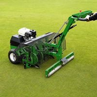 Aérateur de gazon à fente profonde Autoslit 900 mm auto-alimenté avec profondeur de travail de 150 mm pour terrains de sport - Prix de dépôt