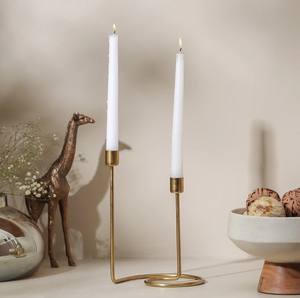 Porte-bougie moderne en laiton doré fait main, écologique, pour la décoration de table de Noël et de Pâques - Product Image 1