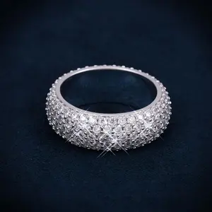 Bague de mariage pour homme en argent sterling 925 massif, sertie de moissanite et de diamants de laboratoire micro-pavés, style hip-hop, de luxe - Product Image 1