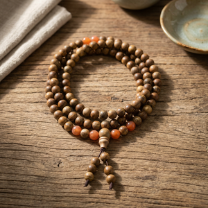 Pulsera Mala de Agarwood Natural Vietnamita de 108 Cuentas con 103 Cuentas de Agarwood Vietnamita y 5 Cuentas de Coral Rojo, Regalo Unisex - Product Image 4