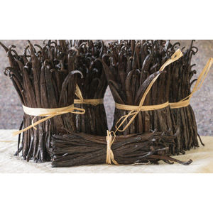 <b>Vanilla</b> <b>beans</b> bulk shipment export quality packaging for supermarkets grocery chains and wholesale spice traders - Product Image 1