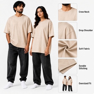 Camiseta Unisex Beige Oversize de Algodón con Hombros Caídos, Cuello Redondo, Manga Corta y Corte Holgado para Estilo Casual Urbano - Product Image 6