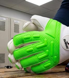 Guantes de Portero de Fútbol Subhay, Dedos Completos, Blancos y Verdes, Palma de Silicona Antideslizante, Correa de Muñeca Ajustable, Unisex, Equipo Deportivo - Product Image 3