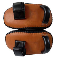 Pads de frappe thaïlandais de qualité supérieure avec mousse haute densité et revêtement en cuir durable pour l'entraînement aux arts martiaux et la pratique du kickboxing
