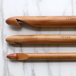 Agujas de tejer, agujas de ganchillo, agujas de madera para diseñadores - Product Image 1