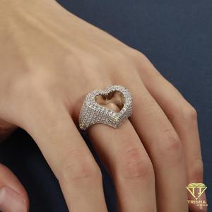 Bague de déclaration cœur ouvert en argent sterling 925 et moissanite de luxe pour les acheteurs de bijoux en gros - Product Image 5