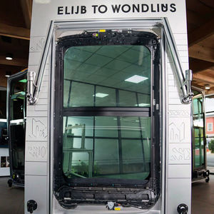 <span class=keywords><strong>Toit</strong></span> <span class=keywords><strong>ouvrant</strong></span> automobile Manuel pour voitures Protection <span class=keywords><strong>de</strong></span> <span class=keywords><strong>toit</strong></span> <span class=keywords><strong>ouvrant</strong></span> en fibre <span class=keywords><strong>de</strong></span> carbone Panoramique <span class=keywords><strong>Universel</strong></span> pour voitures <span class=keywords><strong>Déflecteur</strong></span> - Product Image 2