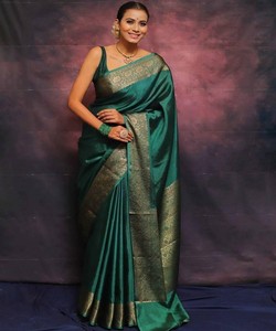 SAREE DE SEDA BANARASI LICHI CON TRABAJO DE JACQUARD EN TENDENCIA, CON BLUSA SIN COSTURAR, PARA USO FESTIVO 84839 VERDE ÉTNICO, LARGO HASTA EL SUELO, CADESAÑO REGULAR - Product Image 1
