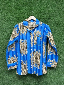 ชุดนอนผ้าฝ้ายทำมือ: ชุดลำลองลายเสือสีน้ำเงิน - Product Image 2