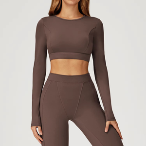 Nouvel ensemble de course 2 pièces 2025 – Tenue de yoga respirante à col rond et sans bretelles avec design tridimensionnel complet - Product Image 2