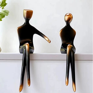 Figura Romántica de Pareja en Negro y Dorado, Ideal para Decoración de Estantes, Elegante Adorno de Amor para Interiores del Hogar y Regalos Originales - Product Image 1