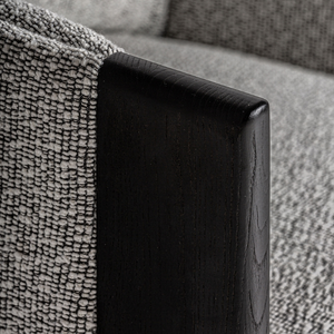 Fauteuil lounge scandinave moderne en teck massif, fauteuil d'appoint rembourré, dossier incurvé, coussin épais, mobilier d'intérieur élégant - Product Image 6