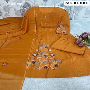 Proveedor de la colección Kurti-Bottom y Dupatta de algodón puro de alta calidad con detalles Pintex, fabricante de moda femenina de la India. - Product Image 1