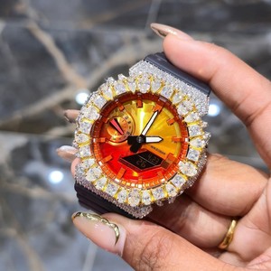 Reloj de Cuarzo con Incrustaciones de Moissanita, Estilo Hip Hop de Lujo, Correa de Goma Analógica Mixta, Esfera Redonda de 20 mm, Fabricación de Muestras Personalizadas para Niños - Product Image 1