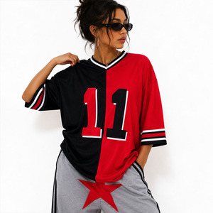 T-shirt de football américain surdimensionné en maille personnalisé pour femme, col en V, bicolore, style streetwear, motif graphique, haut de sport tendance pour équipe, OEM - Product Image 1