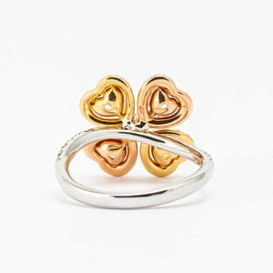 Bague en forme de cœur avec grappe de fleurs en diamants multicolores cultivés en laboratoire, 1,90 carat, en or blanc 14 carats, style de fiançailles de créateur - Product Image 4