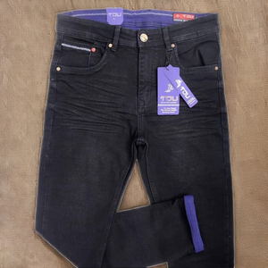 Pantalon en denim tissé pour homme de qualité supérieure, tendance et durable, avec 5 poches - Product Image 1