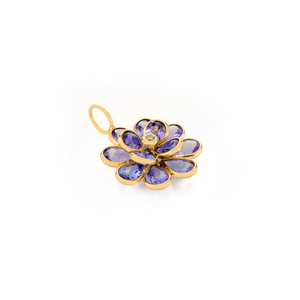Magnifique pendentif en or jaune pur K18 de conception nouvelle, fait main, avec tanzanite et diamants en forme de fleur, bijoux de haute qualité pour femmes - Product Image 3