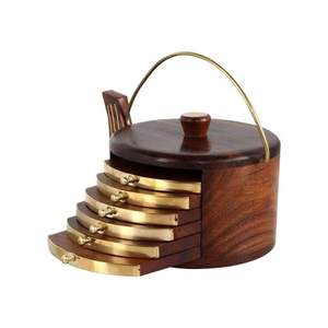 Posavasos de Madera Resistentes para Tazas, Jarras y Bebidas, de Wood Art Store - Product Image 2