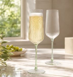 Verres à vin Pure Elegance, collection luxe pour la décoration de la maison, vaisselle pour mariage et fêtes, prix de gros auprès de l'exportateur Glass. - Product Image 1