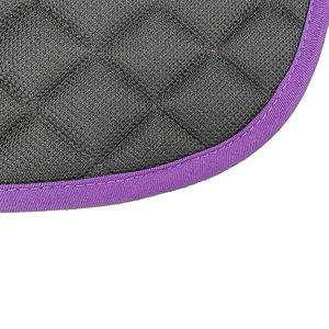 OEM ODM Fournitures équestres : Tapis de selle carré en polyester matelassé antidérapant pour l'équitation western et la course, personnalisable - Product Image 5