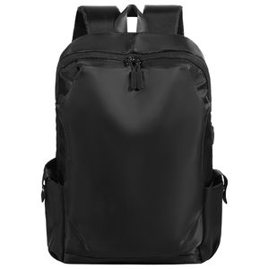 Zaino da Escursionismo Impermeabile in Tessuto Oxford da 26L con Porta USB e Tasca Antifurto - Product Image 1