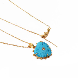 Collar de Corazón de Turquesa Azul Natural, Colgante de Piedra Tallada a Mano con Cristal de Cuarzo, Joyería Chapada en Oro para Ella - Product Image 2