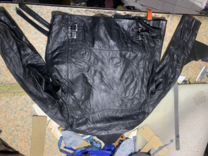 Blouson moto en cuir véritable pour homme avec fermeture éclair et plusieurs poches, coupe classique, col rabattable, vêtement d'extérieur pour l'automne - Product Image 4