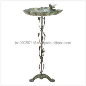 Bain d'oiseaux en métal, solution extérieure simple et élégante qui offre un lieu d'hydratation pour différentes variétés d'oiseaux - Product Image 6