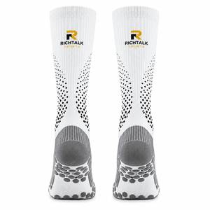 Chaussettes athlétiques tendance, motif à pois blancs et noirs, respirantes, tricotées, pour le basketball, adultes, été - Product Image 2